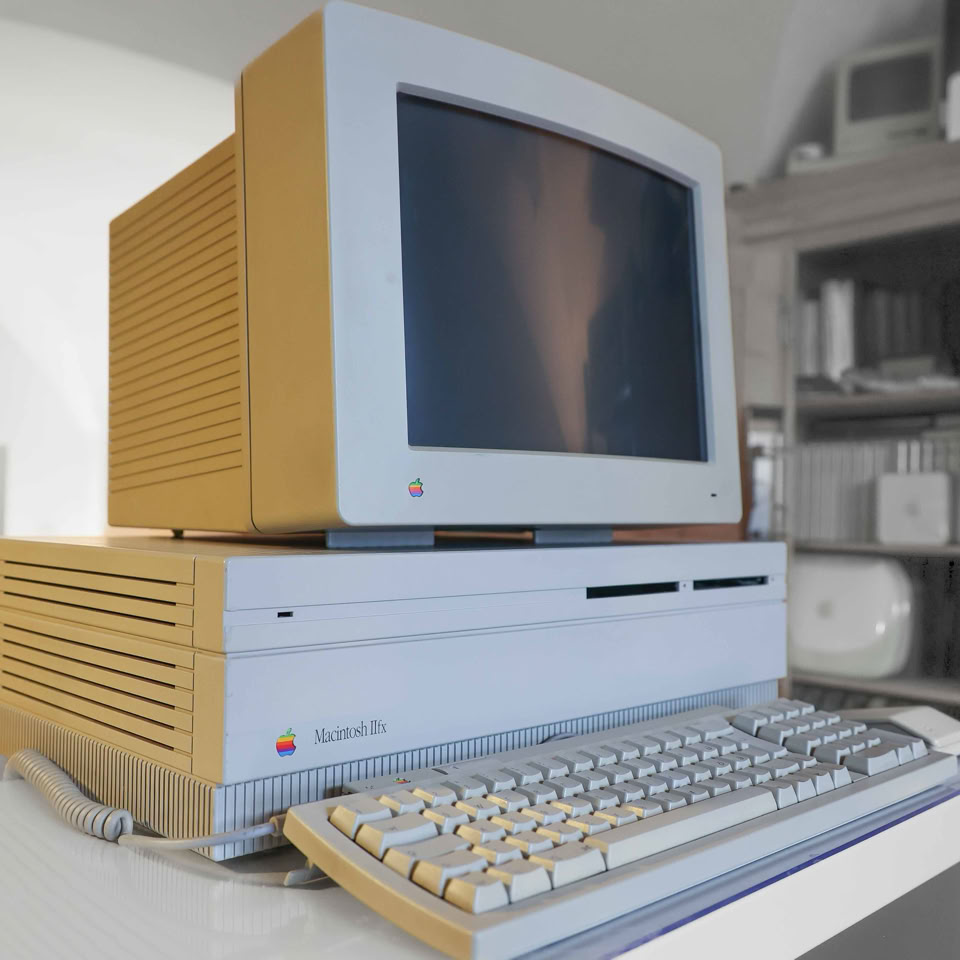 Apple Macintosh II